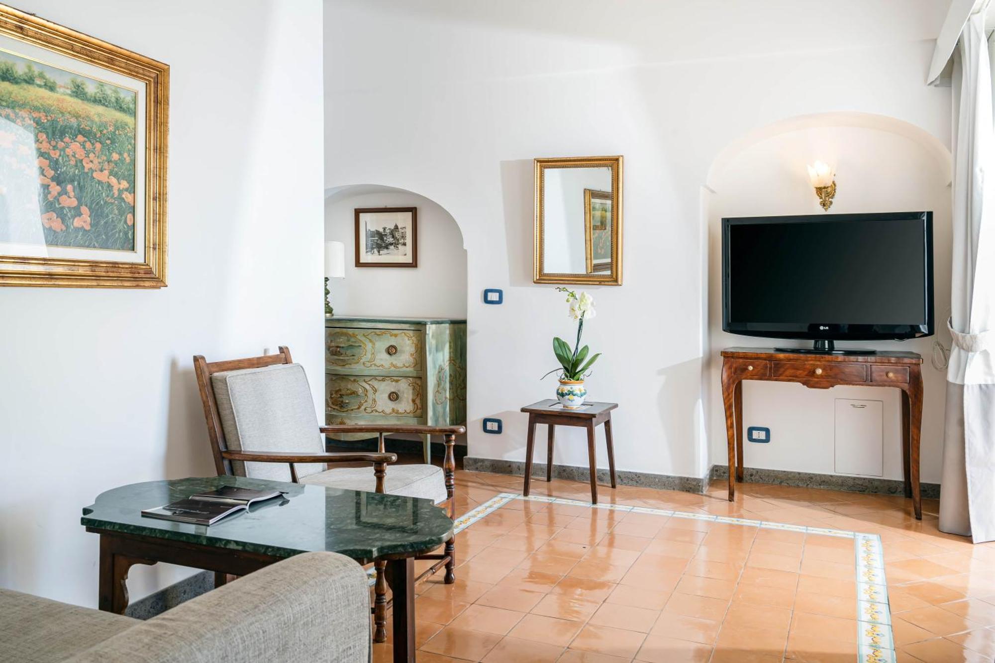 Albergo Miramare بوسيتانو المظهر الخارجي الصورة