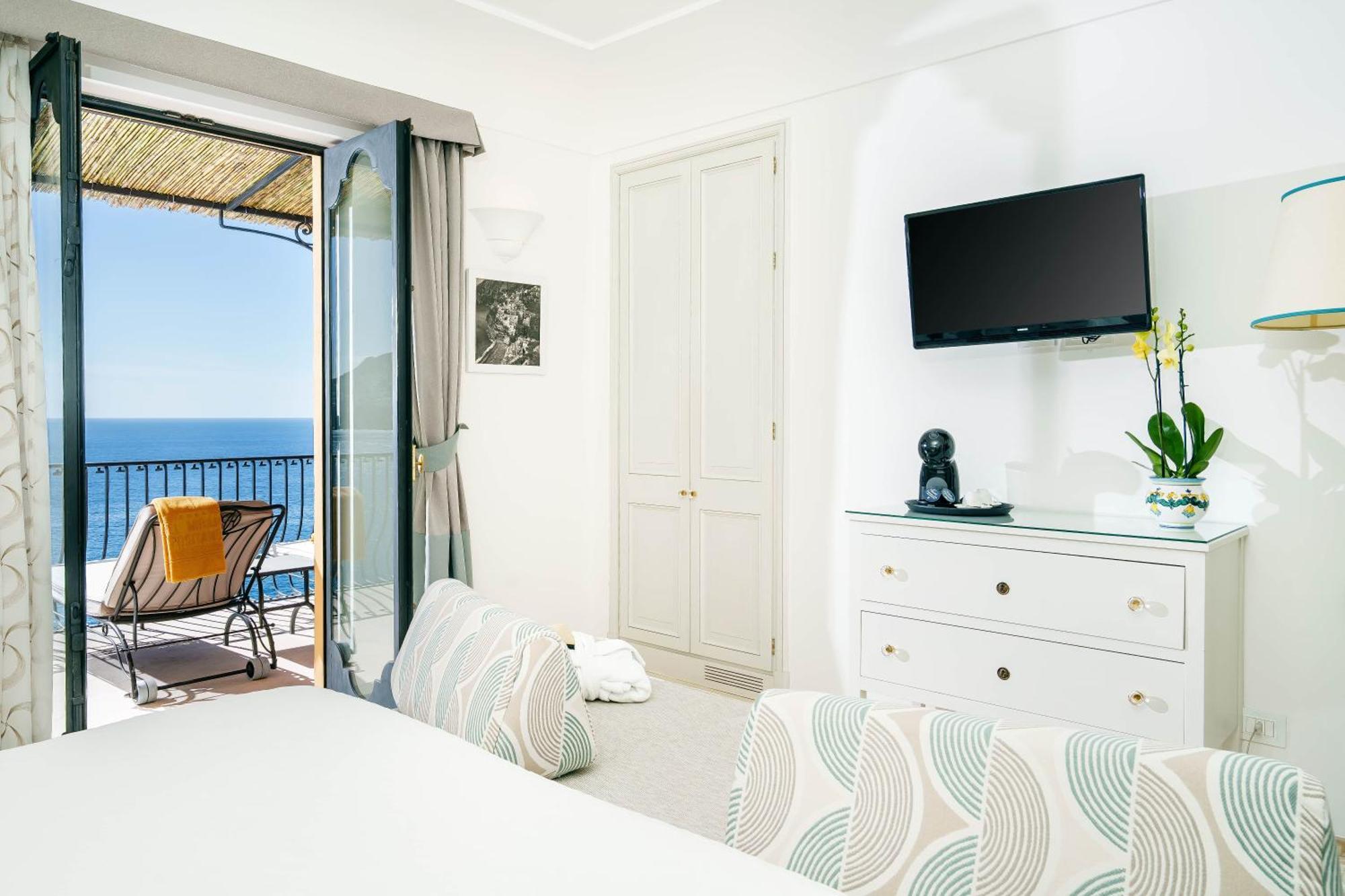 Albergo Miramare بوسيتانو المظهر الخارجي الصورة