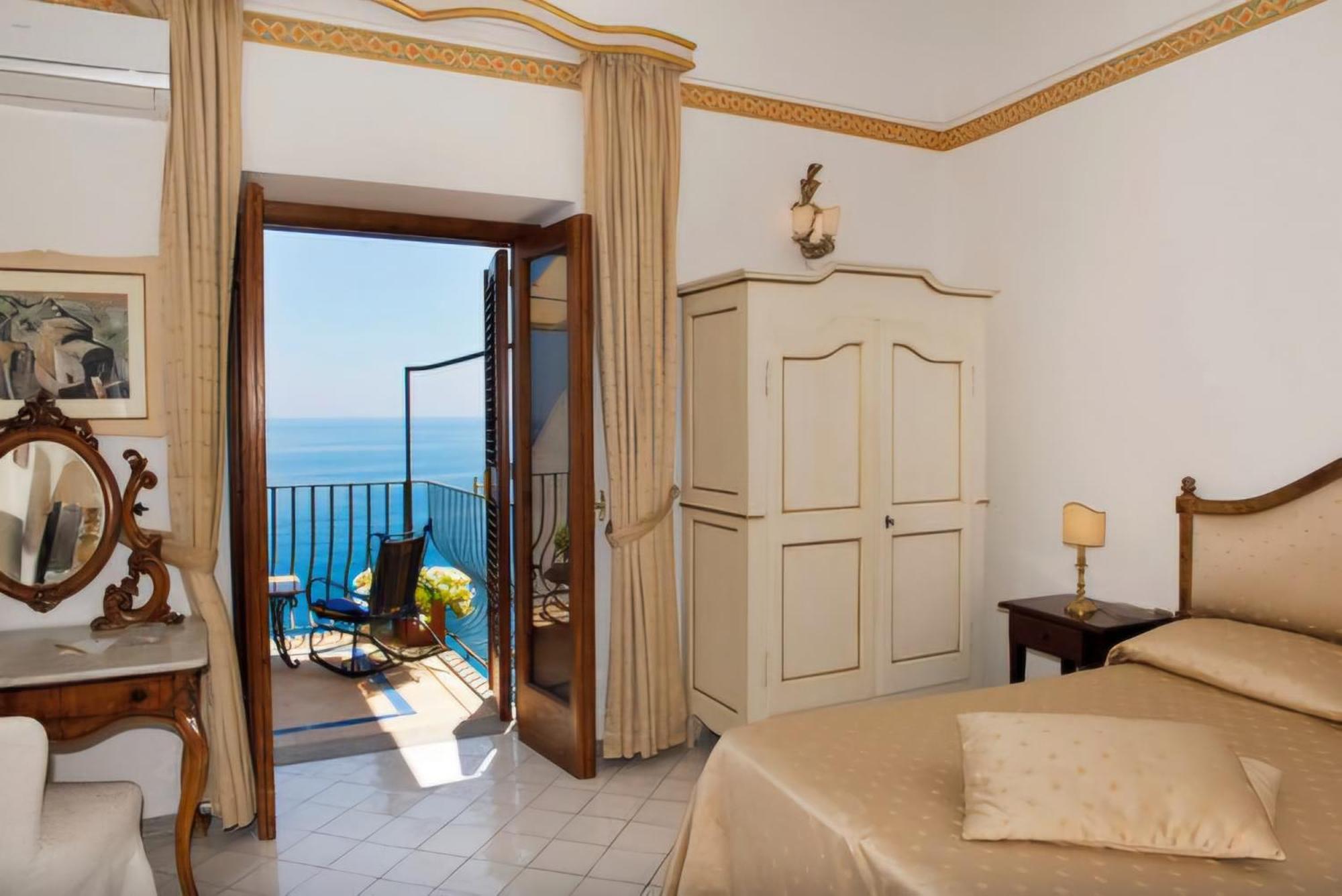 Albergo Miramare بوسيتانو المظهر الخارجي الصورة