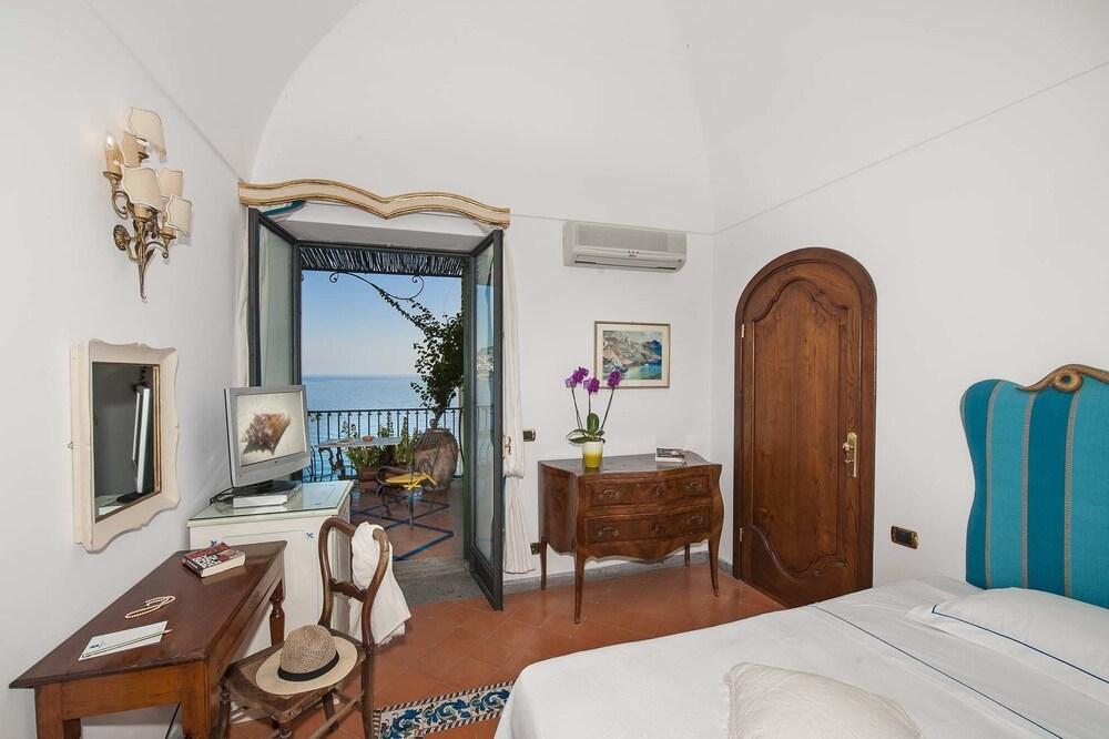 Albergo Miramare بوسيتانو المظهر الخارجي الصورة