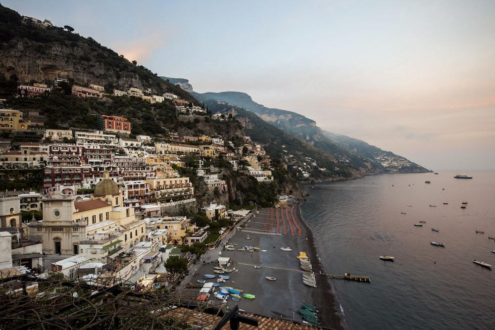 Albergo Miramare بوسيتانو المظهر الخارجي الصورة